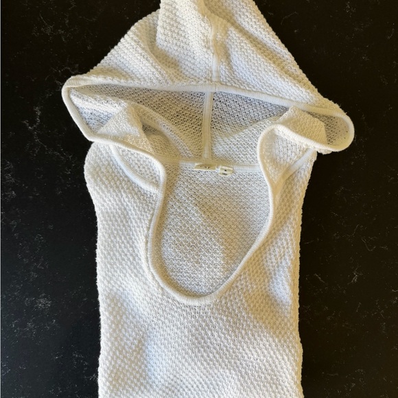 GAP Tops - Gap White Hoodie M